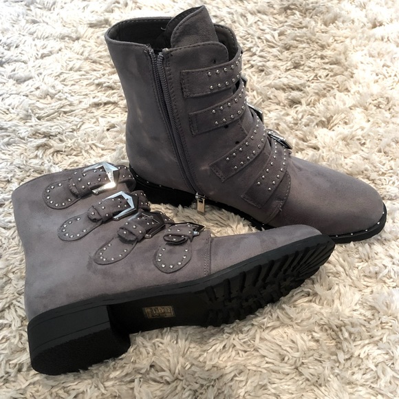 Grey suede silver stud booties - Picture 2 of 5